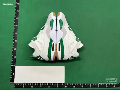 Jordan 4 Retro SB Pine Green 2 Jordan 4 Retro SB Pine Green - Image 2