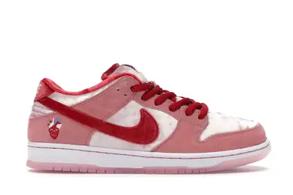 Nike SB Dunk Low StrangeLove Valentines Day 1 Nike SB Dunk Low StrangeLove Valentines Day