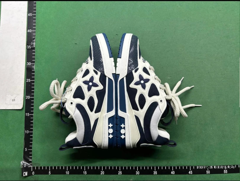 Louis Vuitton Trainers (High Quality) 3 Louis Vuitton Trainers (High Quality) - Image 3