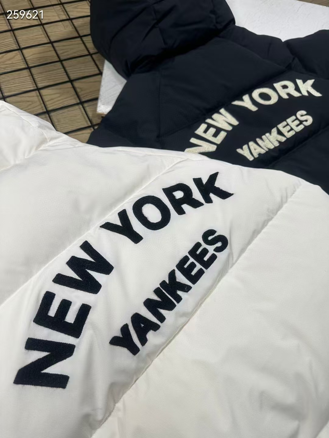 MLB Yankees flocked leather logo baseball down jacket 8 MLB Yankees flocked leather logo baseball down jacket - Image 8