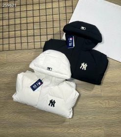 MLB Yankees flocked leather logo baseball down jacket 13 CnFans 9 4