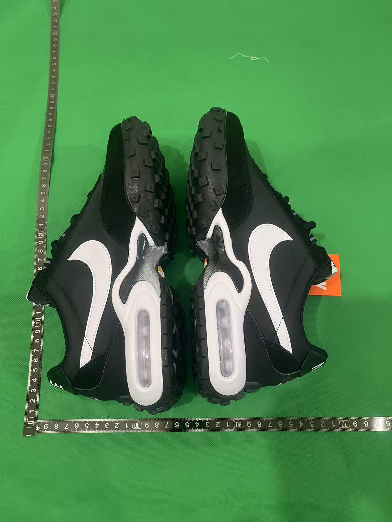 Nike Air Max Waffle SP Action Green 3 Nike Air Max Waffle SP Action Green - Image 3