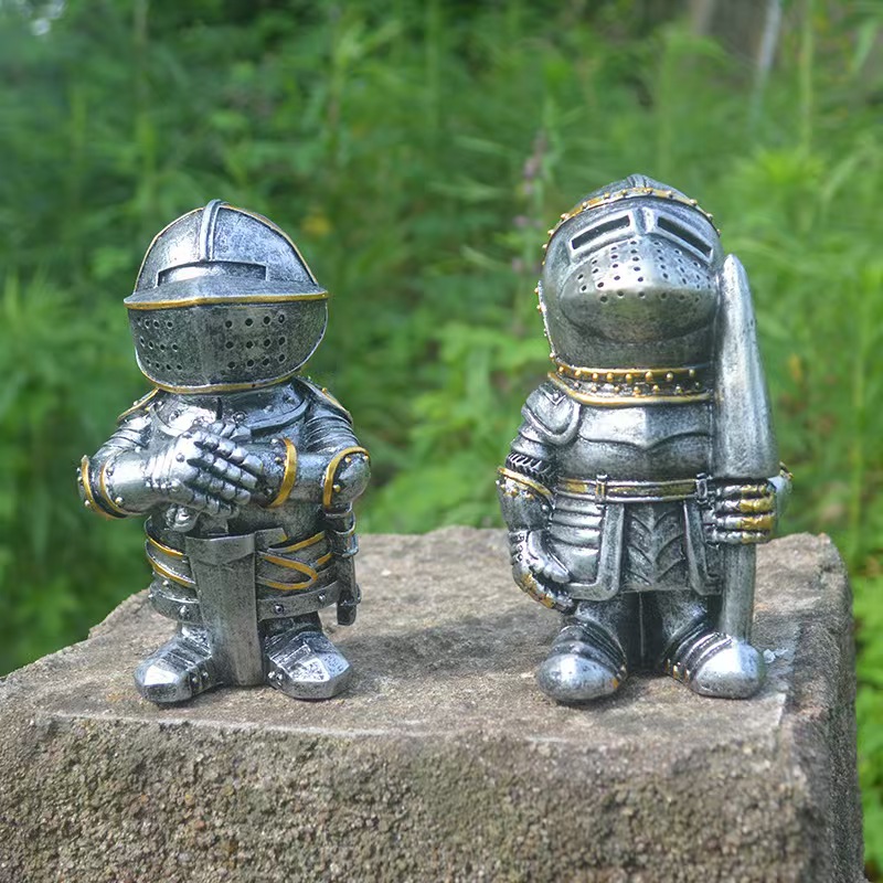 Decorative armor knight dwarf guard European sculpture resin crafts 4 Decorative armor knight dwarf guard European sculpture resin crafts - Image 4