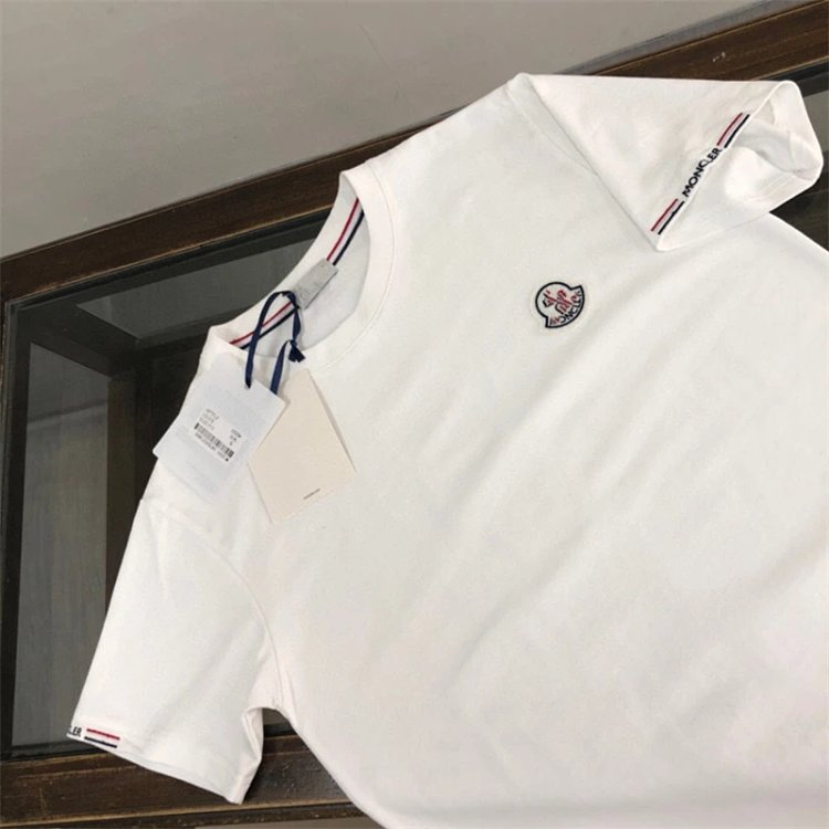 Moncler T shirt 2 Moncler T shirt - Image 2